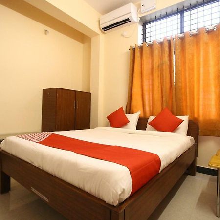 Oyo Flagship 30734 Jeevan Lodge Shimoga Exterior foto